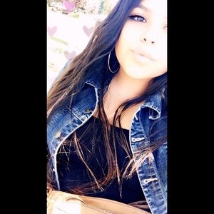 Meet your Posher, Judith